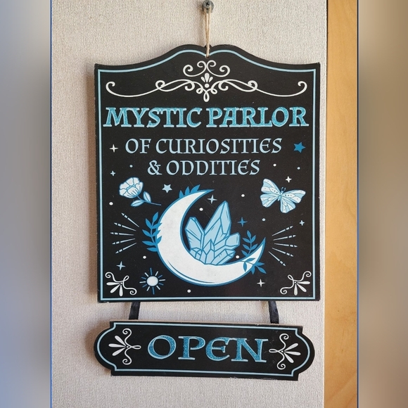 Vintage style halloween OPEN "Mystic parlor of Curiosities & Oddities" wood sign - Picture 2 of 2